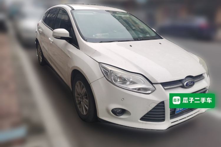 Used Ford Focus 2012 Sedan 1.6L Manual Comfort Model
