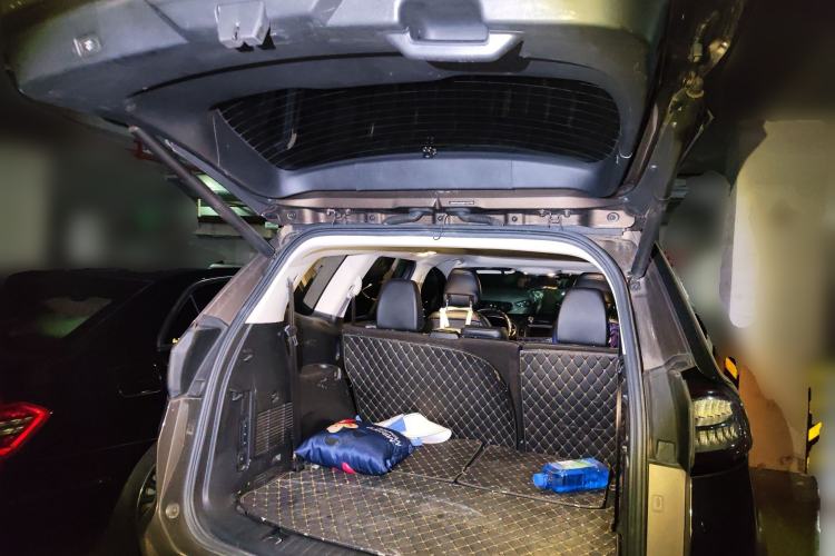 Used Ford Edge 2016 EcoBoost 245 Two-Wheel-Drive Titanium 7-Seater
