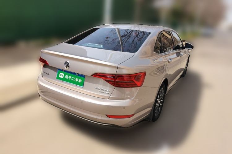 Used Volkswagen Sagitar 2020 280TSI DSG R-Line China VI Rear Right 45 Deg