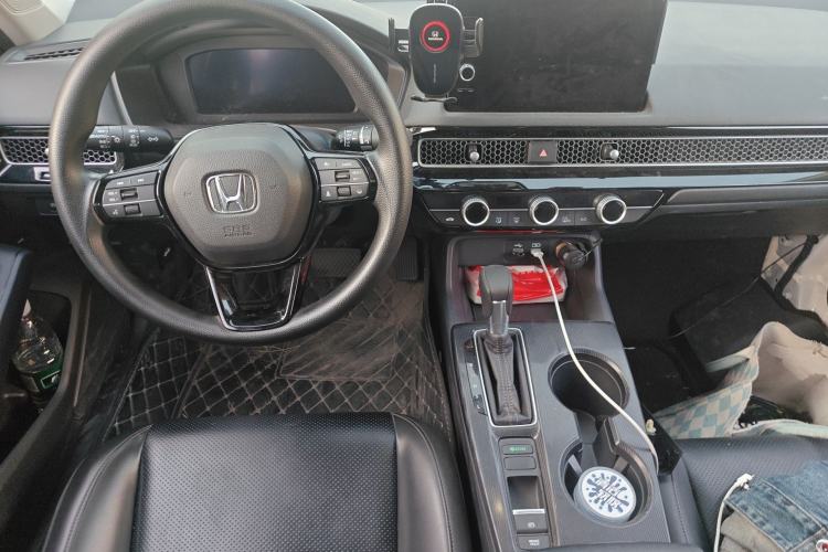 Used Honda Civic 2022 240TURBO CVT Dynamic Edition
