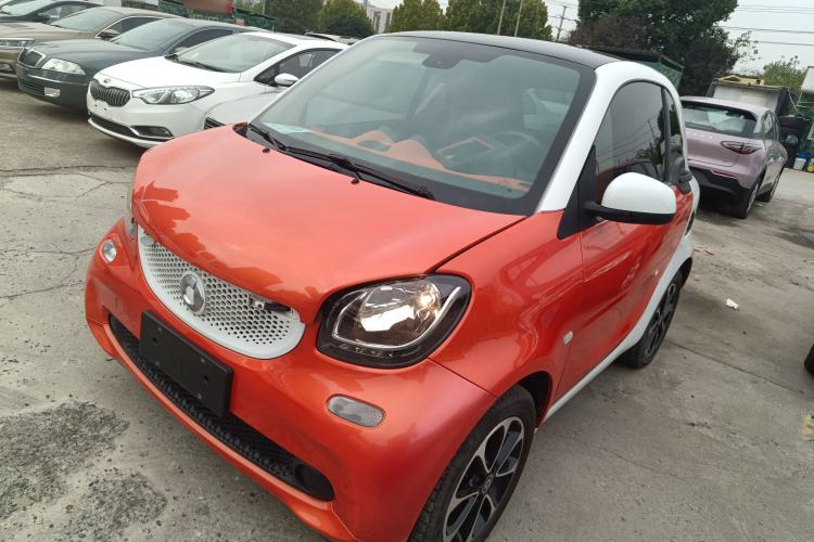 Used smart fortwo 2015 1.0L 52 kW Hardtop Passion Edition