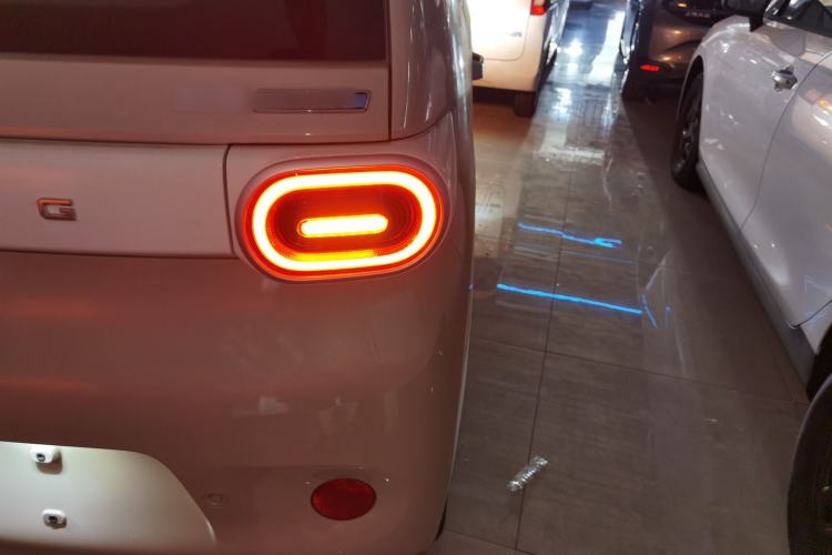 Used Wuling Hongguang MINIEV 2024 3rd Generation 215km Youth Edition