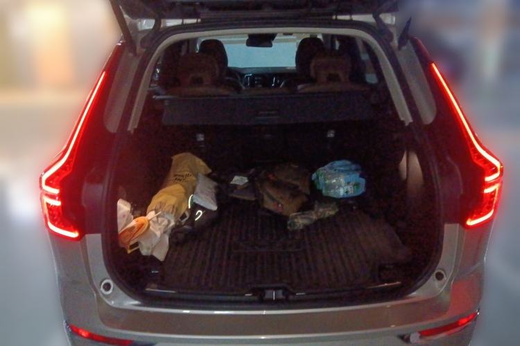 Used Volvo XC60 2020 T5 4x4 Zhiyi Luxury Edition Trunk