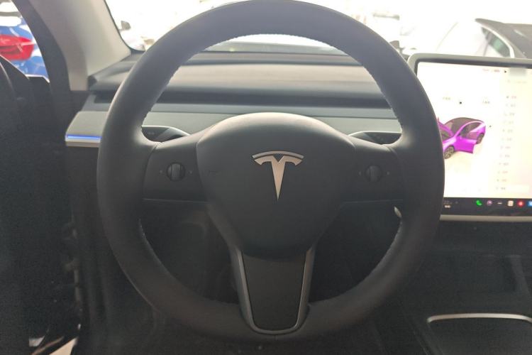 Used Tesla Model Y 2024 Rear-Wheel-Drive Version Steering Wheel