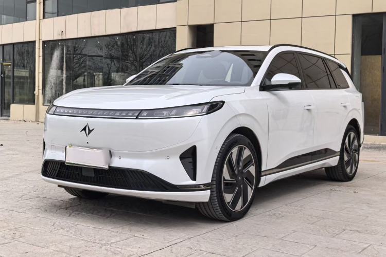 Used Dongfeng eπ eπ008 2025 210 Ultra Range-Extended Version 5 Seats