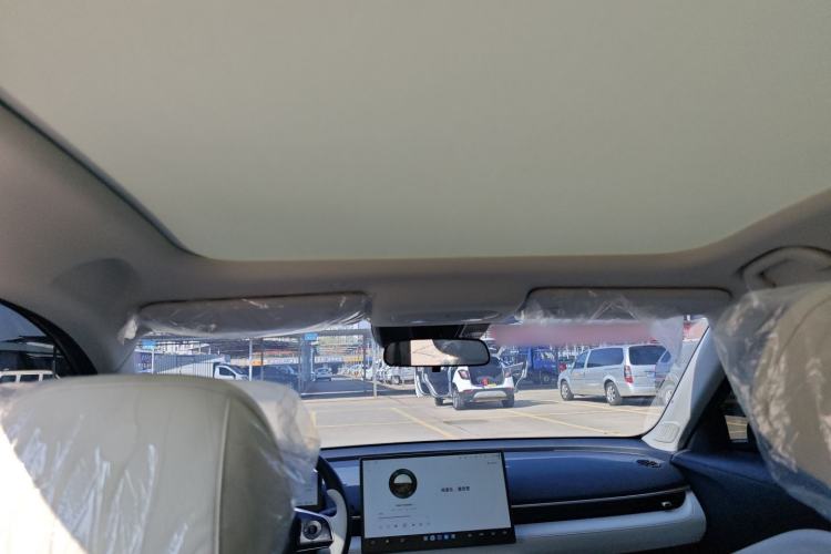 Used ARCFOX T1 2025 Model 425 PLUS
