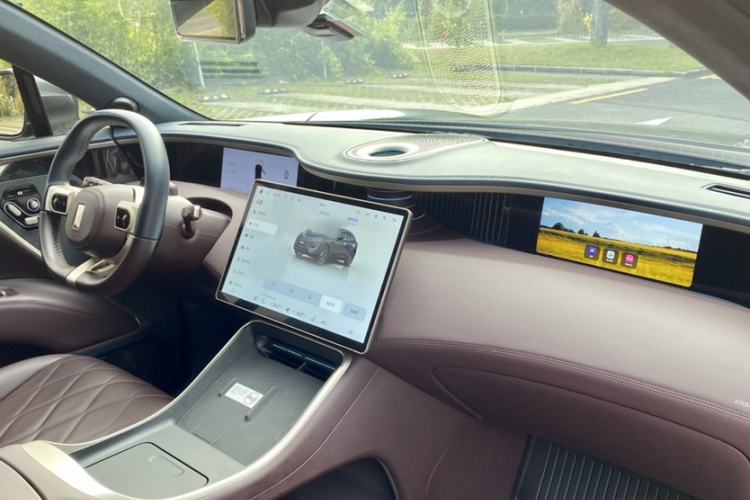 Used Avatr 11 2024 730 Luxury Edition with Three Lasers and Rear-Wheel Drive
