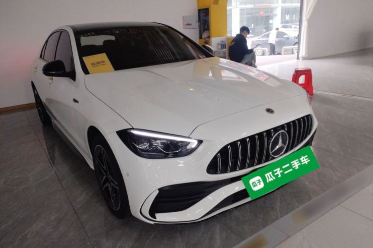 Used Mercedes-Benz C-Class 2023 Restyled C 260 L Night Edition Sports Version Front Right 45 Deg