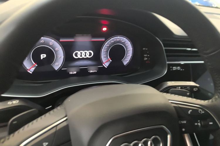 Used Audi Q8 2019 55 TFSI Luxury Dynamic Model
