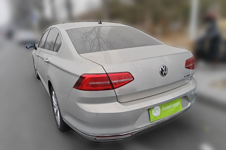 Used Volkswagen Magotan 2019 330TSI DSG Luxury Version China VI Standard