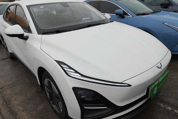 Used Wuling E5 2024 410 km Standard Version