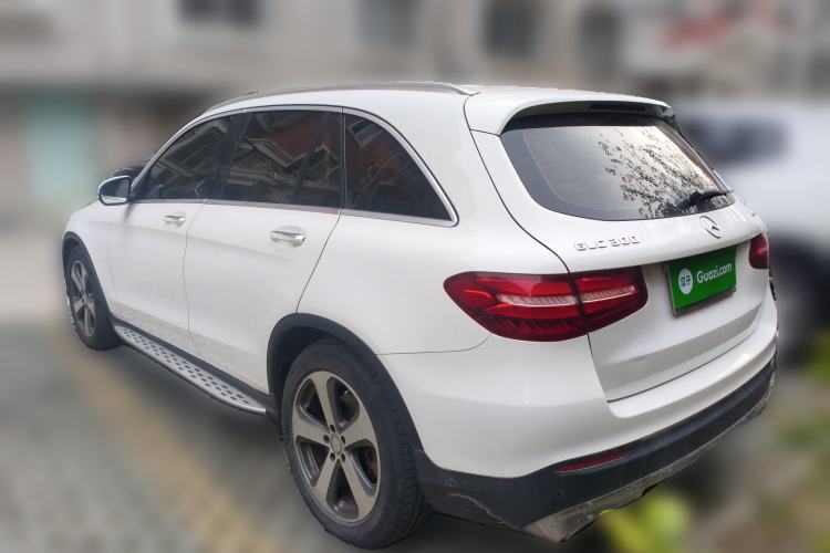 Used Mercedes-Benz GLC 2016 GLC 300 4MATIC Dynamic Model