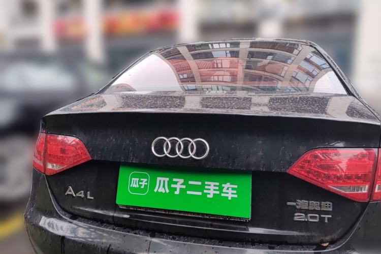 Used Audi A4L 2011 2.0 TFSI Comfort Model
