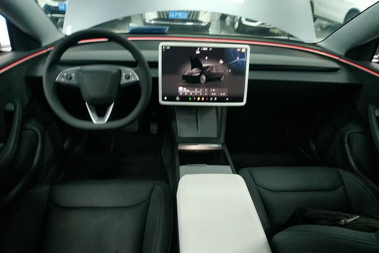 Used Tesla Model 3 2023 Long-Range All-Wheel-Drive Version Center Console