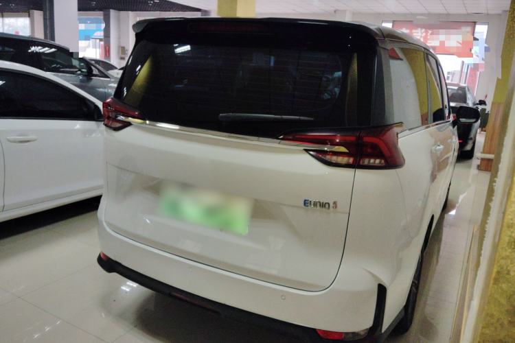 Used SAIC MAXUS EUNIQ 5 2020 Elite Edition 7 Seats
