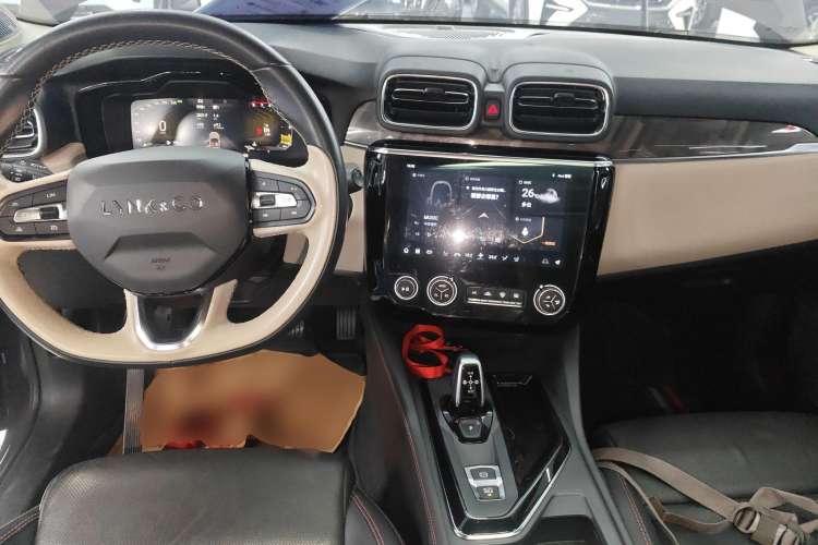 Used Lynk & Co 02 2022 1.5T DCT Shine Pro