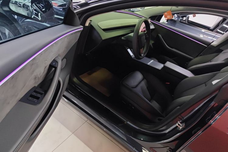 Used Tesla Model 3 2023 Long-Range All-Wheel-Drive Version Driver Seat