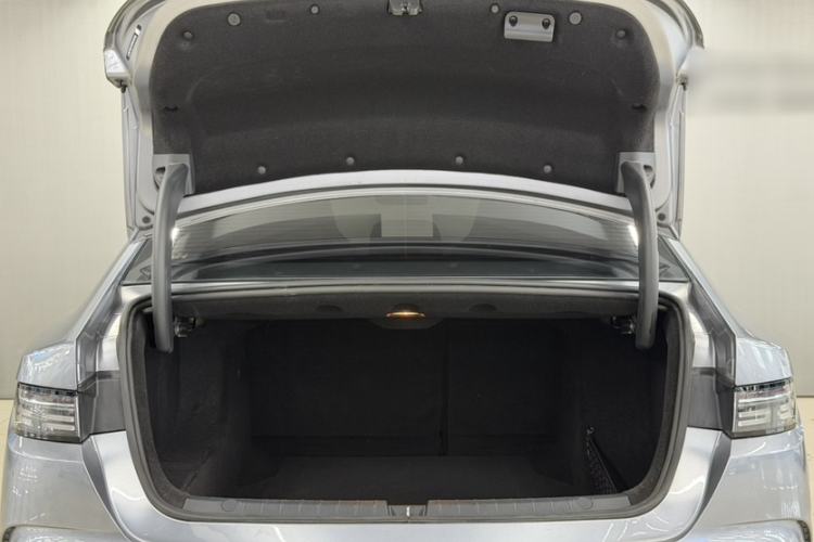 Used BYD Destroyer 05 2023 Champion Edition DM-i 55KM Luxury Model Trunk