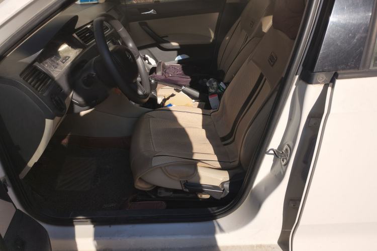 Used Skoda Rapid 2013 1.6L Manual Smart Selection Model