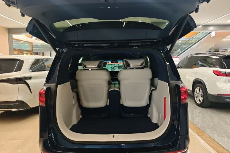 Used Buick GL8 2022 Avenir Avia Four-Seat Prestige Edition Trunk