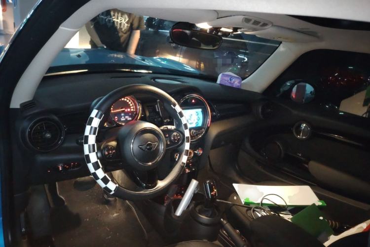 Used MINI MINI 2018 1.5T ONE PLUS