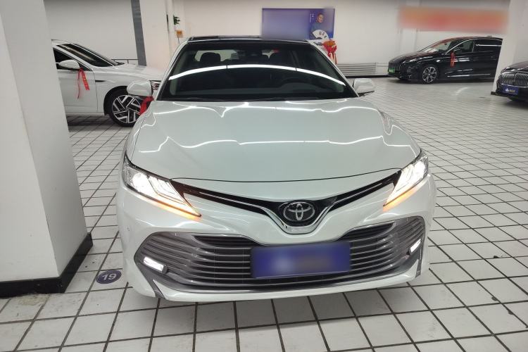 Used Toyota Camry 2018 2.5G Luxury Edition Front