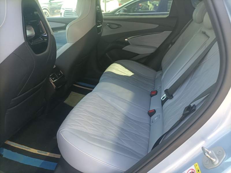 Used BYD Seal 2022 700 km Long-Range Rear-Wheel-Drive Version — 17