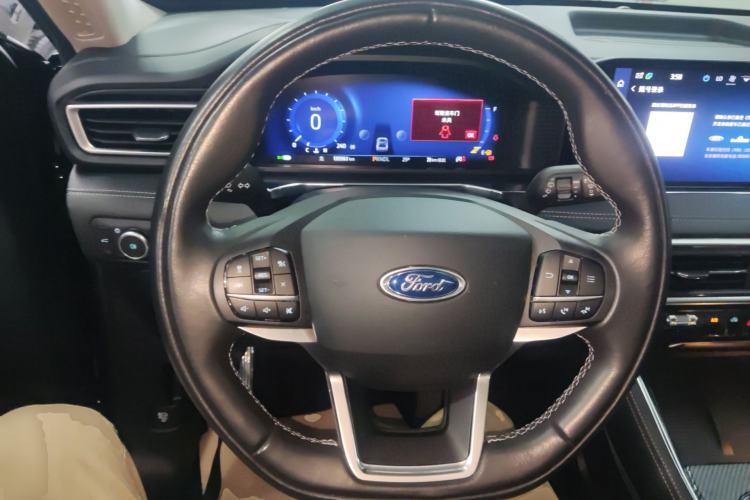 Used Ford Explorer 2023 EcoBoost 285 Rear-Drive Stylish Edition 6 Seats Steering Wheel