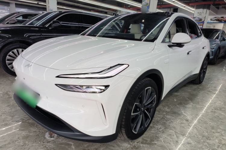 Used ONVO L60 2024 60 kWh All-Wheel Drive