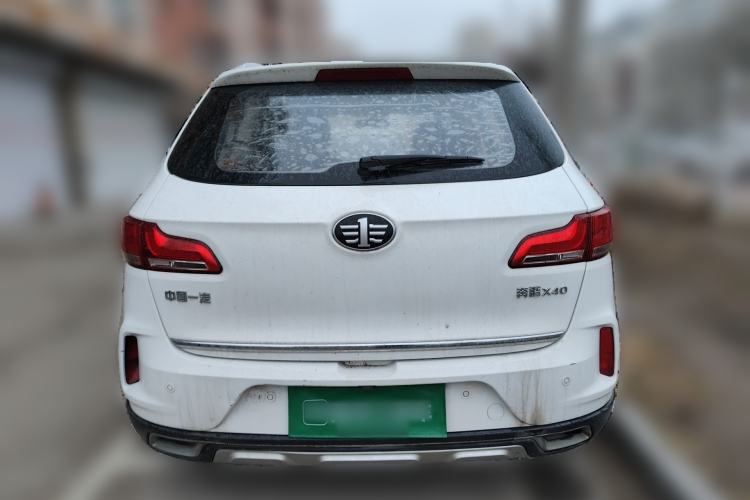 Used Bestune X40 2018 Internet Celebrity Edition 1.6L Manual Luxury Version
