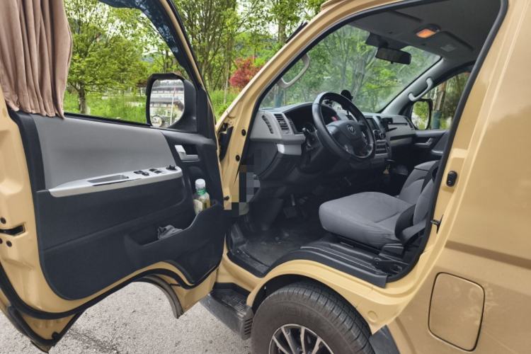 Used Yuejie Camaster 7 Series 2022 2.4L Camping Vehicle 4K22D4M
