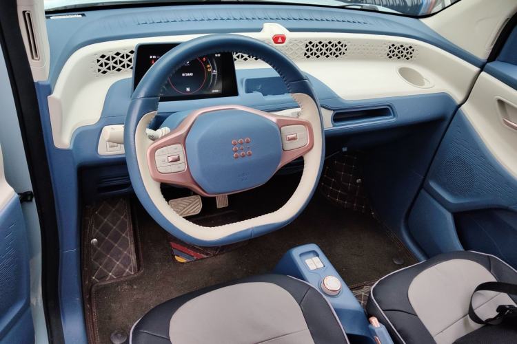 Used Dongfeng Fengon MINIEV 2022 Candy-Style Lollipop Center Console