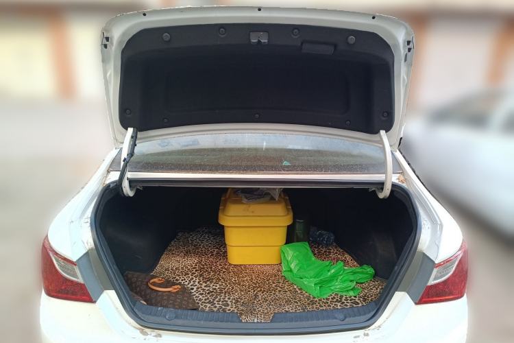 Used Hyundai Sonata 2013 2.0L Automatic Luxury Edition
