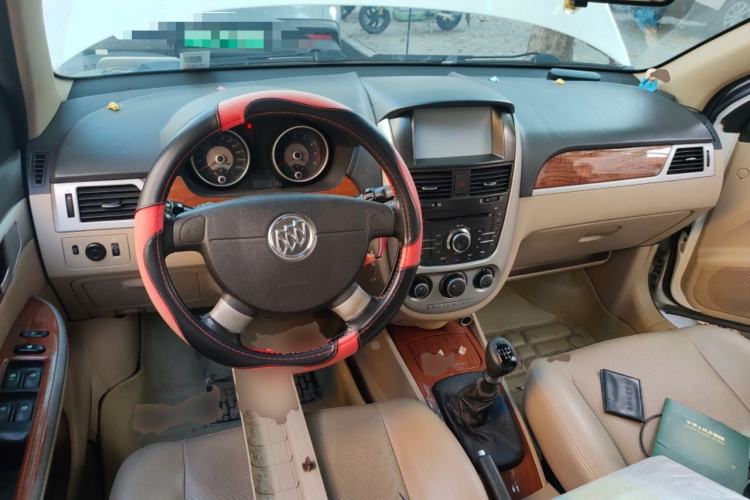 Used Buick Excelle 2013 1.5L Manual Luxury Model
