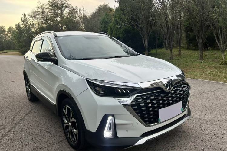 Used BAIC Beijing X5 2019 1.5T CVT Elite Version China VI
