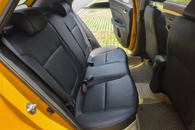 Used Kia kx1 Stonic 2021 1.4L CVT Sunroof Model