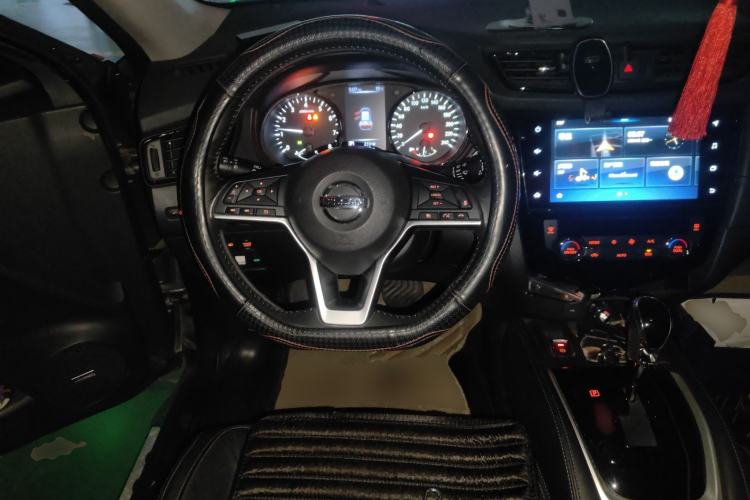 Used Nissan X-Trail 2019 2.5L CVT Smart Connect Luxury Edition 4WD Steering Wheel