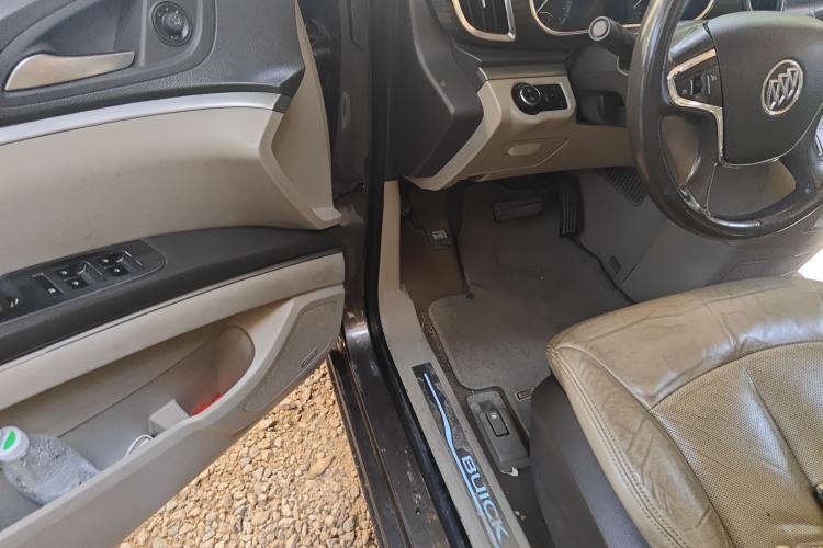 Used Buick GL8 2011 3.0L XT Luxury Business Flagship Edition
