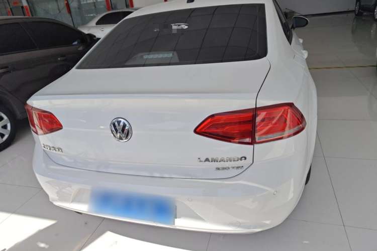 Used Volkswagen Lamando 2017 230TSI DSG Fashion Edition