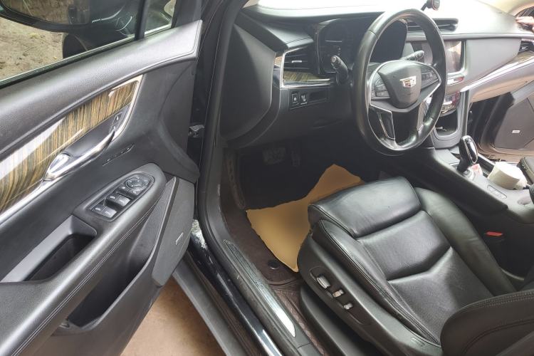 Used Cadillac XT5 2016 28T Four-Wheel Drive Luxury Model