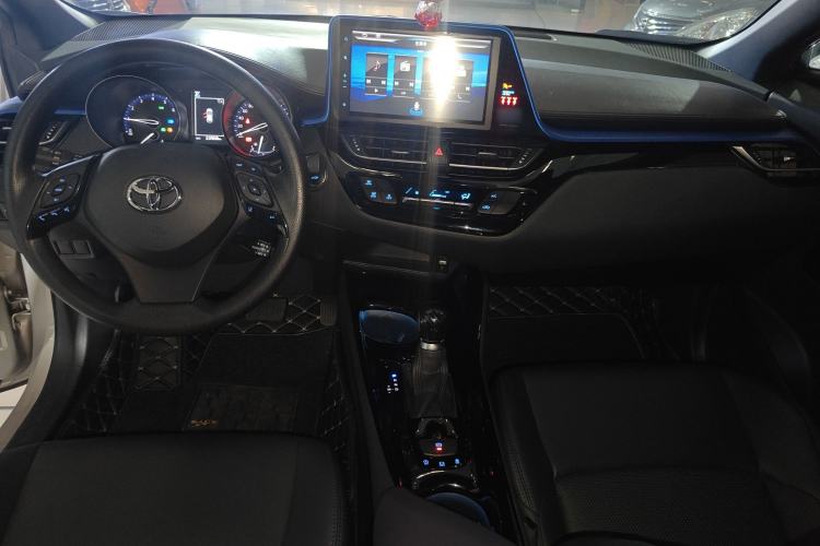 Used Toyota C-HR 2020 2.0L Leading Edition
