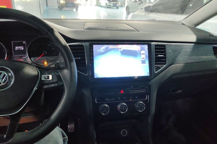 Used Volkswagen Golf Sportsvan 2016 230TSI Automatic Luxury Version