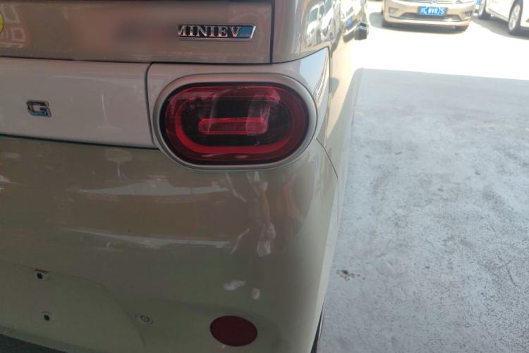 Used Wuling Hongguang MINIEV 2024 3rd Generation 215km Youth Edition
