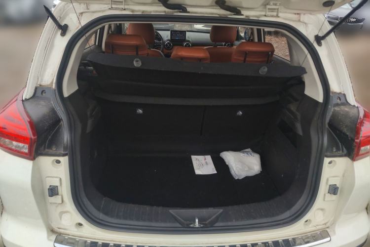 Used BAIC Senova X35 2016 1.5L Automatic Prestige Edition
