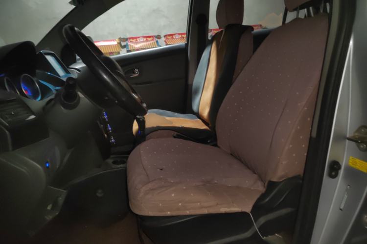 Used Jinbei Zhishang S30 2014 1.5L Manual Comfort Model
