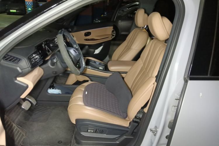 Used Nio ES8 2020 415 km Range 6-Seater Version Left Front Seat