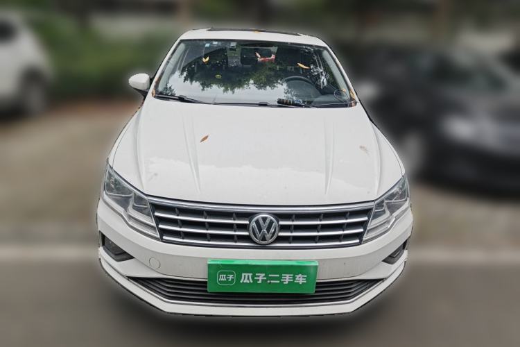 Used Volkswagen Jetta 2017 1.5L Manual Comfort Model Front