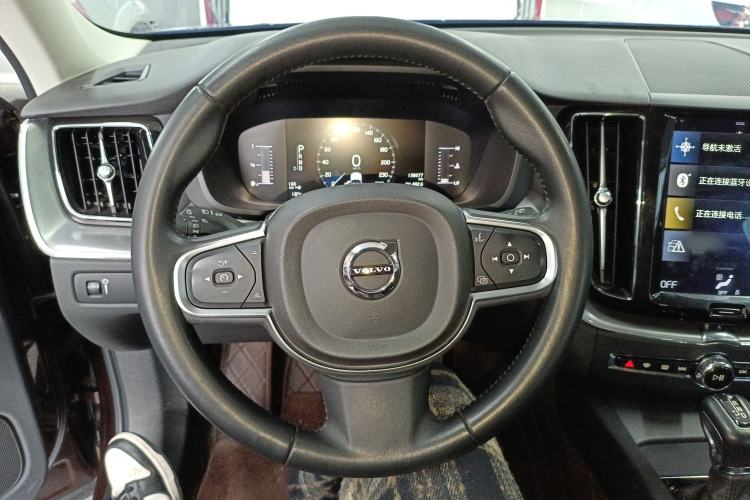 Used Volvo XC60 2018 T5 4x4 Zhiyi Edition