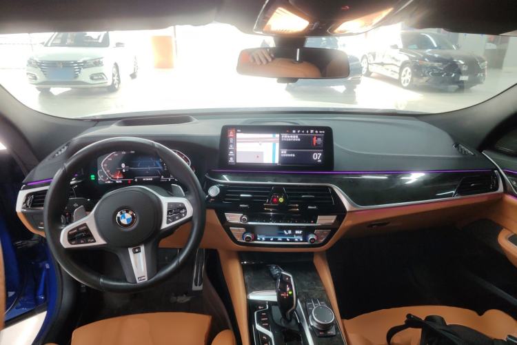 Used BMW 6 Series GT 2021 630i M Sport Package Center Console