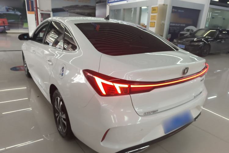 Used Changan Eado 2022 PLUS Blue Whale NE 1.4T GDI DCT Prestige Edition